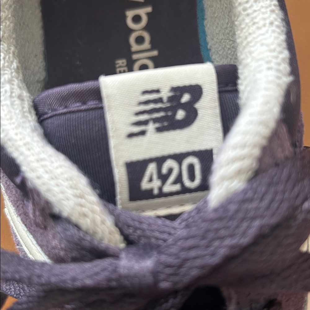 New Balance 420 Purple Suede Sneakers Sz 8.5 - Picture 10 of 10